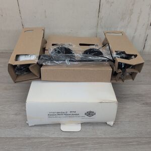 Harley-Davidson Premium Stereo Helmet Headset 77147-98A OEM New Open Box ~~